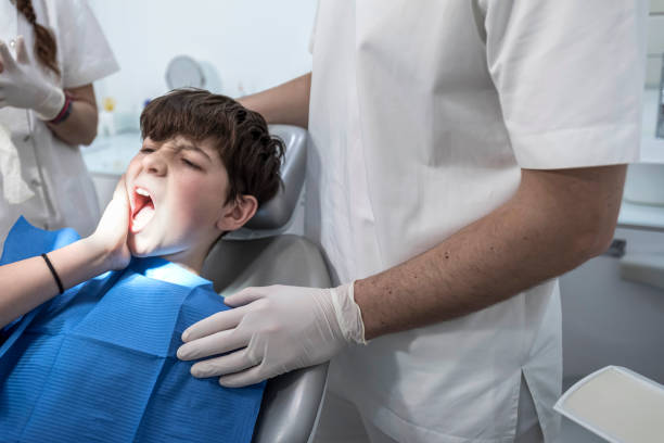 Best Emergency Dental Extractions in Fort Lewis, WA
